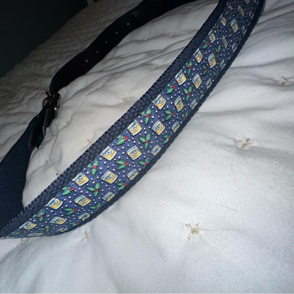 Vineyard Vines Navy Cocktails and Holly Patterned Men's Belt 32